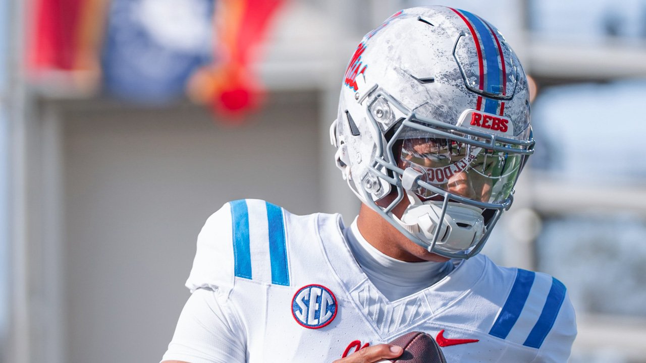 Ole Miss Rebels quarterback Trinidad Chambliss before Egg Bowl game against the Mississippi State Bulldogs