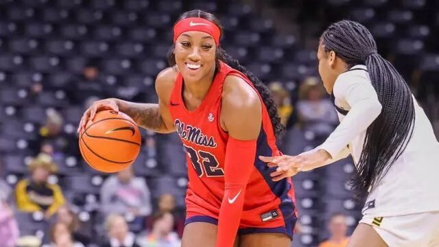 Ole Miss senior Cotie McMahon against Missouri. | Ole Miss Athletics