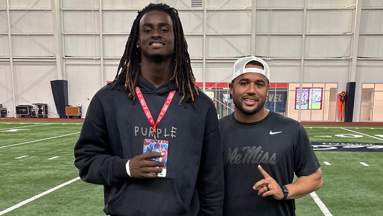 Atlanta (Ga.) Westlake edge Elijah Cox and Ole Miss defensive line coach Randall Joyner. | Credit: Elijah Cox/X